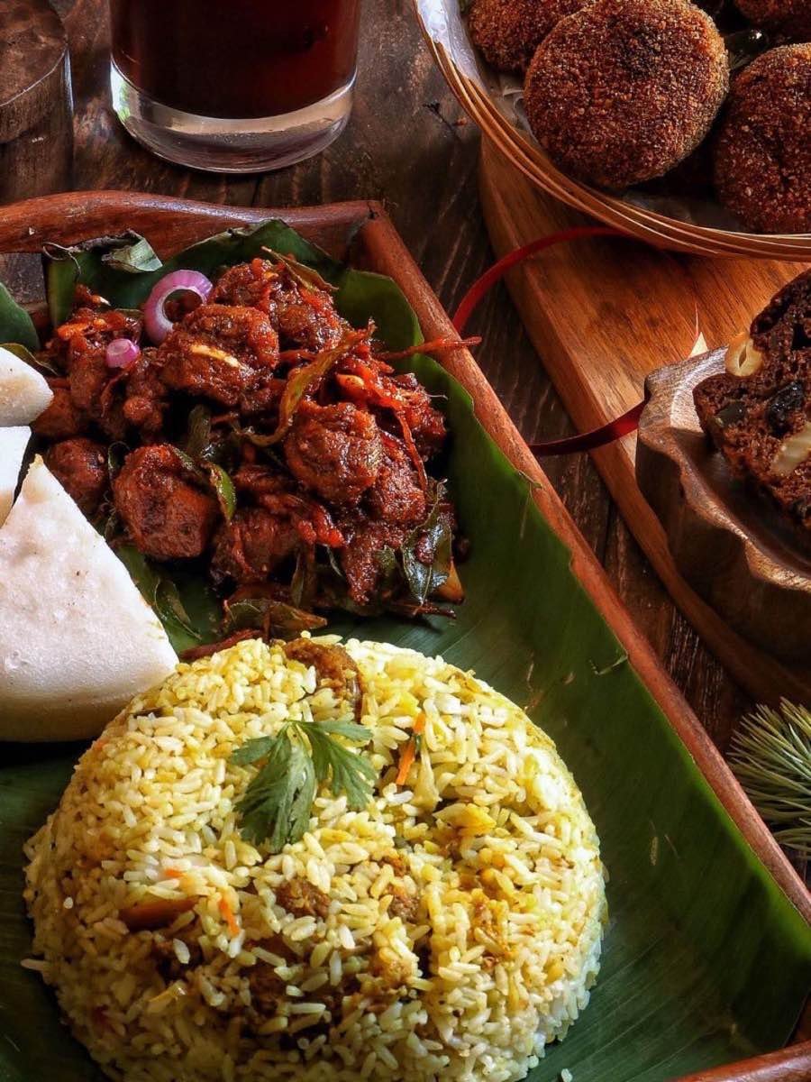 Rice and short eats tasting plate