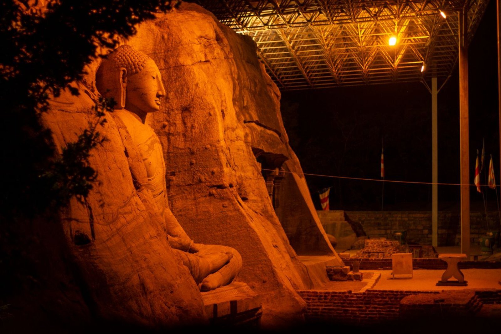 Historic Sri Lanka atmosphere